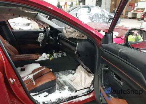 2024 Mazda Cx-50 2.5 Turbo Premium Plus z USA, uszkodzony, nr VIN 7MMVABEY1RN235570